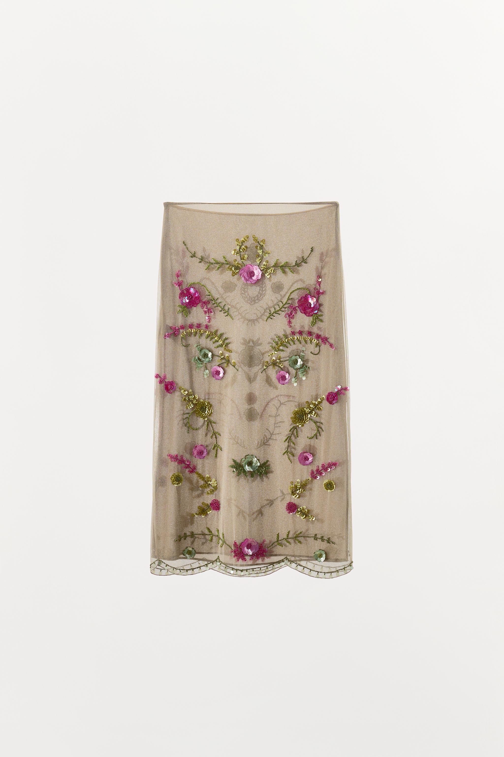METALLIC THREAD BEADED SKIRT